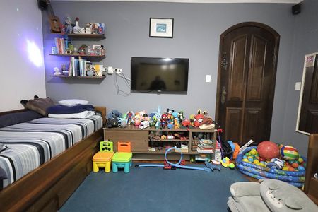 Casa à venda com 150m², 2 quartos e 1 vaga Casa à venda com 150m², 2 quartos e 1 vagaSala