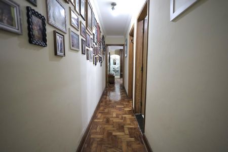 Casa à venda com 150m², 2 quartos e 1 vaga Casa à venda com 150m², 2 quartos e 1 vagaCorredor