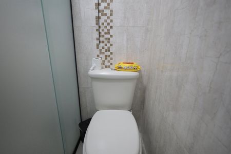 Casa à venda com 150m², 2 quartos e 1 vaga Casa à venda com 150m², 2 quartos e 1 vagaBanheiro Suíte