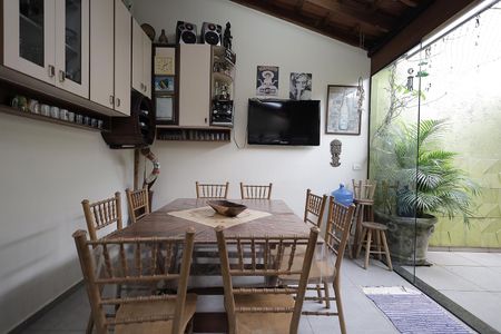 Casa à venda com 150m², 2 quartos e 1 vaga Casa à venda com 150m², 2 quartos e 1 vagaÁrea Gourmet