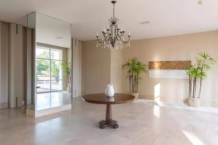 Apartamento à venda com 229m², 4 quartos e 4 vagasÁrea comum