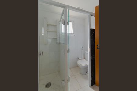 Apartamento à venda com 229m², 4 quartos e 4 vagasBanheiro da Suíte 4