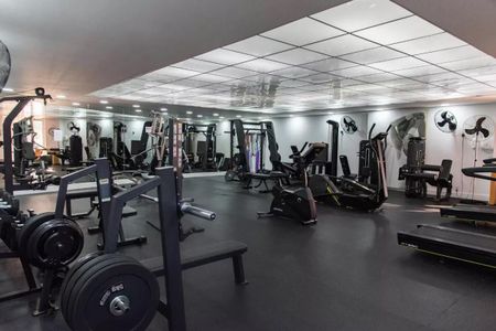 Apartamento à venda com 229m², 4 quartos e 4 vagasÁrea comum - Academia