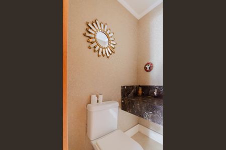 Apartamento à venda com 229m², 4 quartos e 4 vagasLavabo