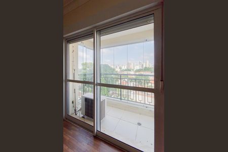 Apartamento à venda com 229m², 4 quartos e 4 vagasVaranda da Suíte 4