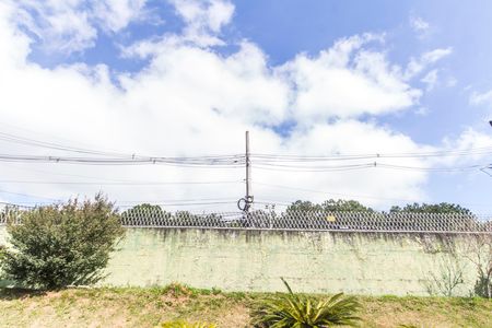 Casa à venda com 500m², 4 quartos e 4 vagas Casa à venda com 500m², 4 quartos e 4 vagasVista da Varanda