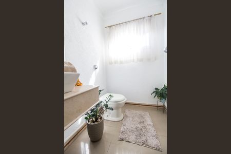 Casa à venda com 500m², 4 quartos e 4 vagas Casa à venda com 500m², 4 quartos e 4 vagasLavabo