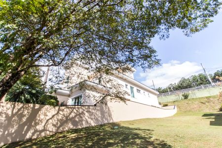 Casa à venda com 500m², 4 quartos e 4 vagas Casa à venda com 500m², 4 quartos e 4 vagasVista da Rua