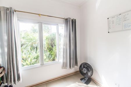 Casa à venda com 500m², 4 quartos e 4 vagas Casa à venda com 500m², 4 quartos e 4 vagasSala