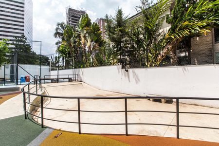 Casa à venda com 4 quartos, 500m² em Alphaville Residencial Um, Barueri