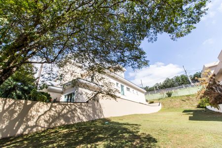 Casa à venda com 500m², 4 quartos e 4 vagas Casa à venda com 500m², 4 quartos e 4 vagasVista da Rua
