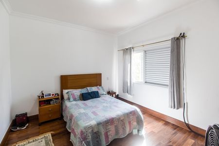 Casa à venda com 500m², 4 quartos e 4 vagas Casa à venda com 500m², 4 quartos e 4 vagasSuíte 1