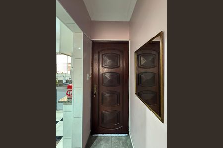 Apartamento à venda com 58m², 2 quartos e 1 vaga Apartamento à venda com 58m², 2 quartos e 1 vagaEntrada