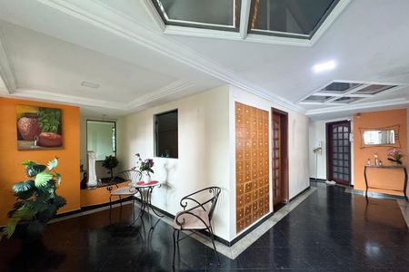 Apartamento à venda com 58m², 2 quartos e 1 vaga Apartamento à venda com 58m², 2 quartos e 1 vagaÁrea comum - Hall