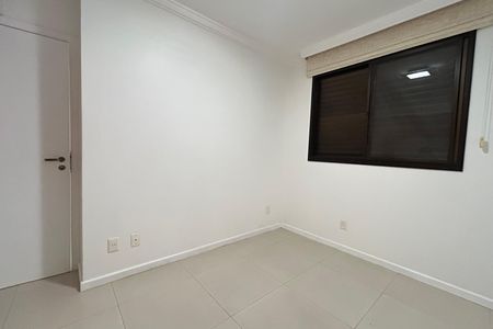Apartamento para alugar com 96m², 3 quartos e 1 vaga Apartamento para alugar com 96m², 3 quartos e 1 vagaQuarto 2