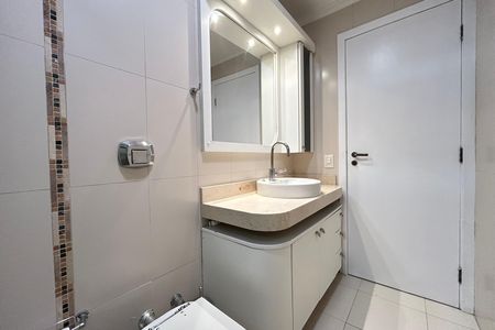 Apartamento para alugar com 96m², 3 quartos e 1 vaga Apartamento para alugar com 96m², 3 quartos e 1 vagaBanheiro