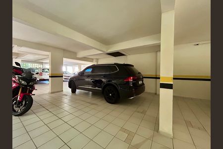 Apartamento para alugar com 96m², 3 quartos e 1 vaga Apartamento para alugar com 96m², 3 quartos e 1 vagaGaragem