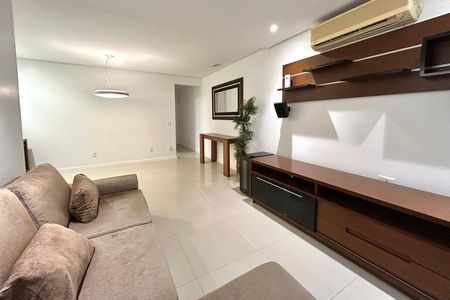 Apartamento para alugar com 96m², 3 quartos e 1 vaga Apartamento para alugar com 96m², 3 quartos e 1 vagaSala