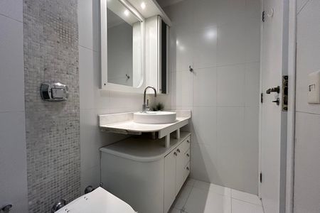 Apartamento para alugar com 96m², 3 quartos e 1 vaga Apartamento para alugar com 96m², 3 quartos e 1 vagaBanheiro suíte