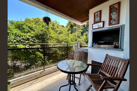 Apartamento para alugar com 96m², 3 quartos e 1 vaga Apartamento para alugar com 96m², 3 quartos e 1 vagaVaranda