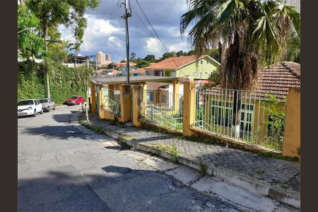 Casa à venda com 110m², 1 quarto e sem vaga