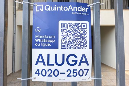 Casa para alugar com 248m², 3 quartos e 4 vagas Casa para alugar com 248m², 3 quartos e 4 vagasPLACA INSTALADA NA FACHADA