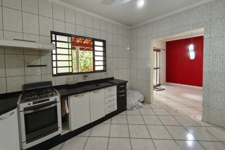 Casa para alugar com 248m², 3 quartos e 4 vagas Casa para alugar com 248m², 3 quartos e 4 vagasCozinha