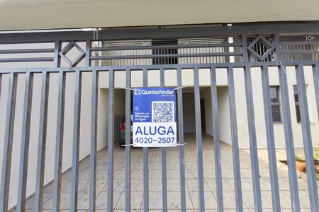 Casa para alugar com 248m², 3 quartos e 4 vagas Casa para alugar com 248m², 3 quartos e 4 vagasPLACA INSTALADA NA FACHADA