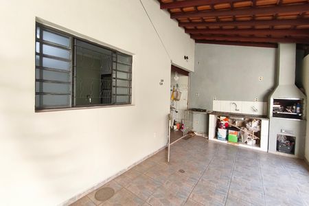Casa para alugar com 248m², 3 quartos e 4 vagas Casa para alugar com 248m², 3 quartos e 4 vagasÁrea gourmet