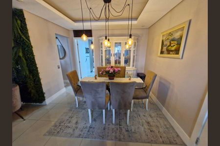 Apartamento à venda com 130m², 3 quartos e 3 vagas