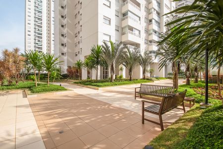 Apartamento à venda com 83m², 3 quartos e 1 vaga Apartamento à venda com 83m², 3 quartos e 1 vagaÁrea comum