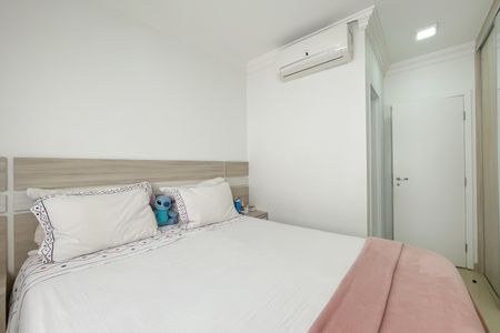 Apartamento à venda com 83m², 3 quartos e 1 vaga Apartamento à venda com 83m², 3 quartos e 1 vagaSuíte