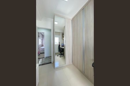 Apartamento à venda com 83m², 3 quartos e 1 vaga Apartamento à venda com 83m², 3 quartos e 1 vagaQuarto