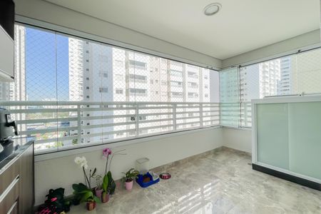 Apartamento à venda com 83m², 3 quartos e 1 vaga Apartamento à venda com 83m², 3 quartos e 1 vagaSacada