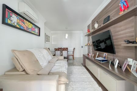 Apartamento à venda com 83m², 3 quartos e 1 vaga Apartamento à venda com 83m², 3 quartos e 1 vagaSala