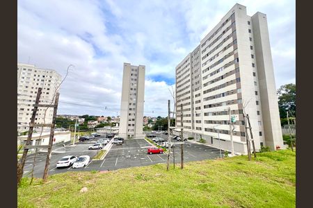 Apartamento para alugar com 55m², 2 quartos e 1 vaga Apartamento para alugar com 55m², 2 quartos e 1 vagaVista