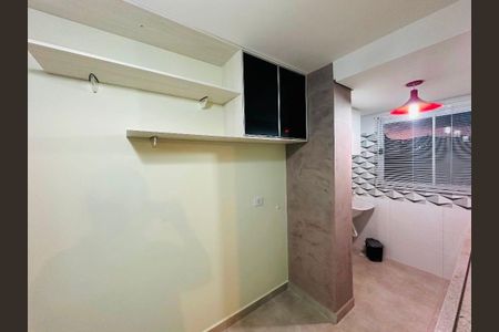 Apartamento para alugar com 1 quarto, 30m² em Jardim Libano, São Paulo