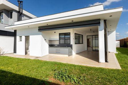 Casa de condomínio para alugar com 261m², 3 quartos e 4 vagasChurrasqueira