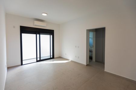 Casa de condomínio para alugar com 261m², 3 quartos e 4 vagasSuíte Master