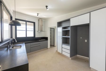 Casa de condomínio para alugar com 261m², 3 quartos e 4 vagasCozinha