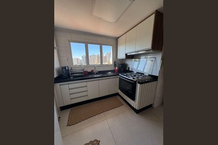 Apartamento à venda com 132m², 3 quartos e 3 vagas