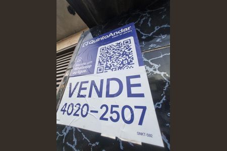 Casa à venda com 100m², 2 quartos e 4 vagas Casa à venda com 100m², 2 quartos e 4 vagasPlaca