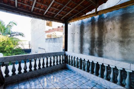 Casa à venda com 100m², 2 quartos e 4 vagasVaranda do Quarto 1