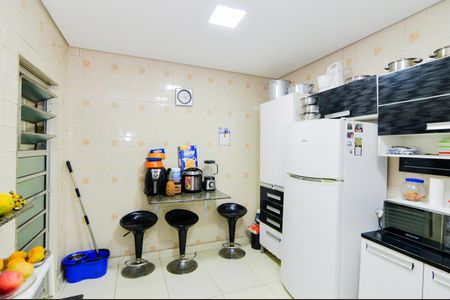 Casa à venda com 100m², 2 quartos e 4 vagasCozinha