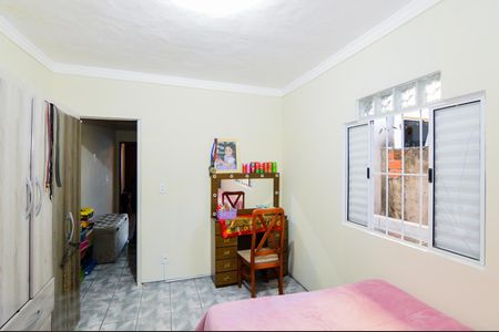 Casa à venda com 100m², 2 quartos e 4 vagasQuarto 2