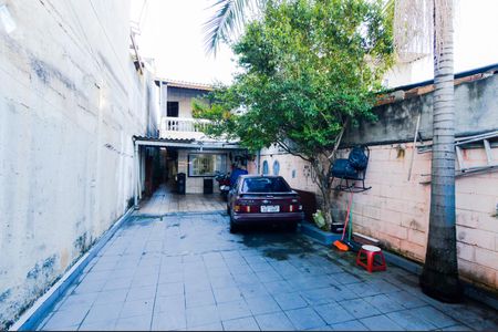 Casa à venda com 100m², 2 quartos e 4 vagasGaragem