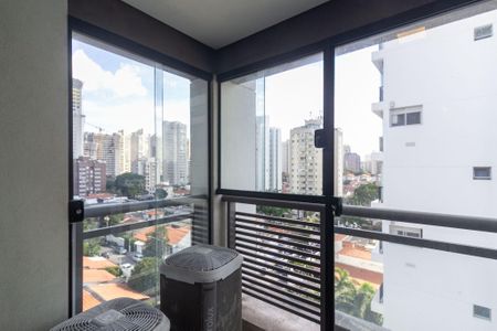 Apartamento à venda com 112m², 1 quarto e 1 vaga Apartamento à venda com 112m², 1 quarto e 1 vagaVaranda e Área de serviço