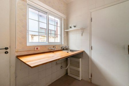 Casa à venda com 417m², 3 quartos e 4 vagas