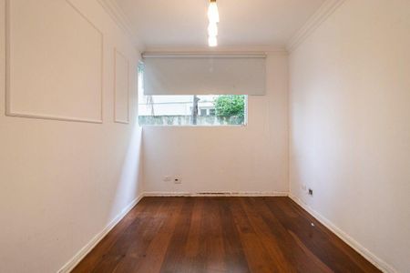 Casa à venda com 417m², 3 quartos e 4 vagas