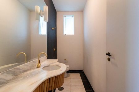 Casa à venda com 417m², 3 quartos e 4 vagas